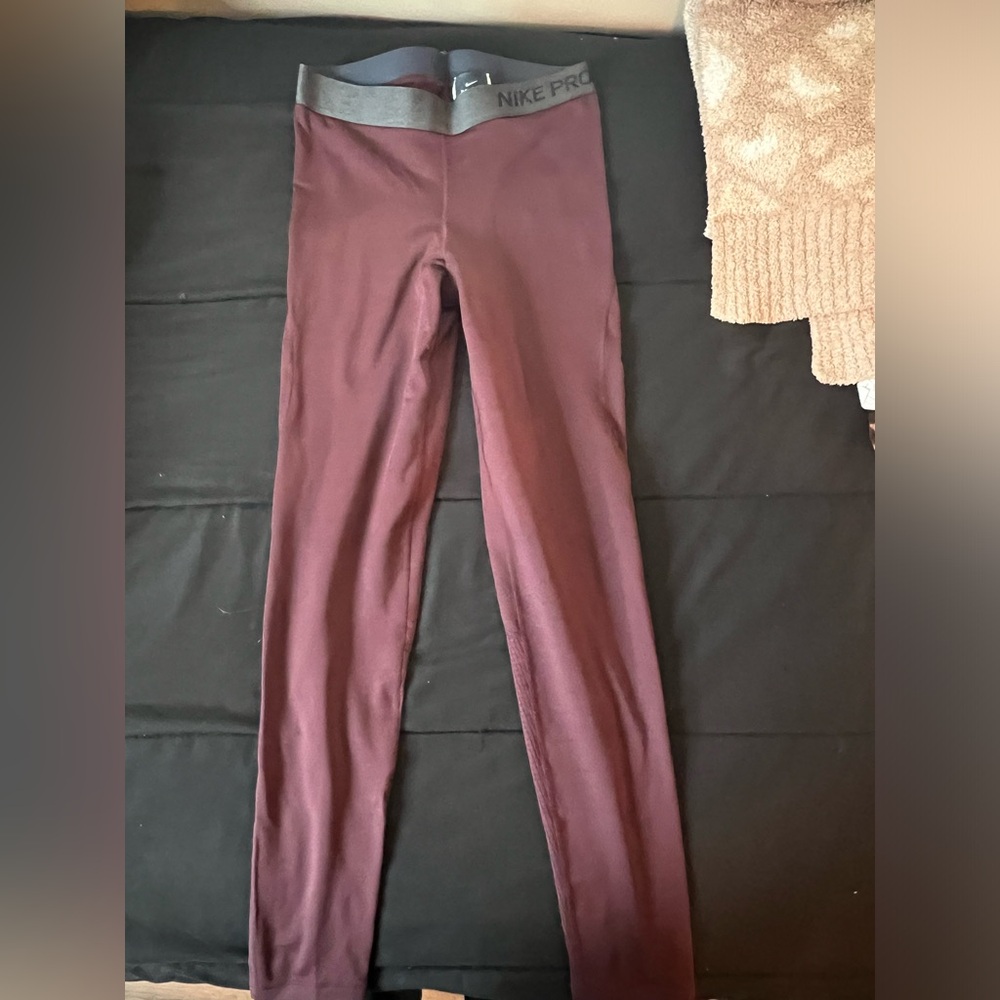 Nike pro leggings